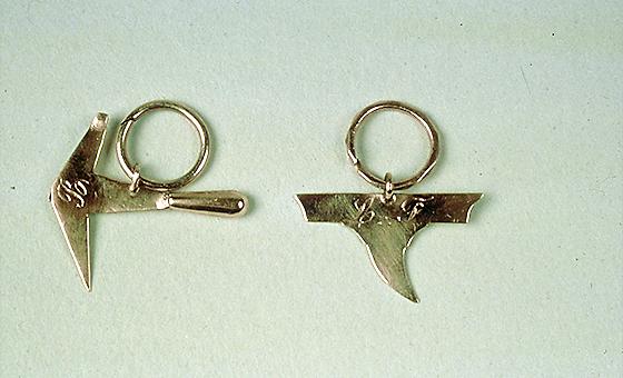 Roofer’s earrings