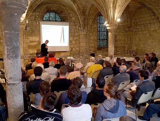 Lecture in the chapter hall ─ Photo E. Levourc’h